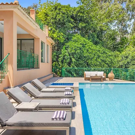 וילה Thymari קאטליוס